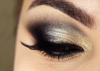 How To Use a Eyeshadow As a Highlighter?