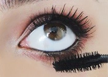 How To Apply Mascara Beautifully?