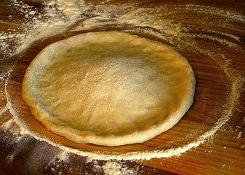 Pizza Dough Disk