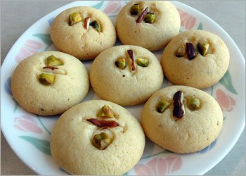 Nan Khatai