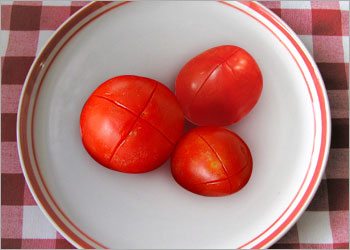 X Marks on tomato