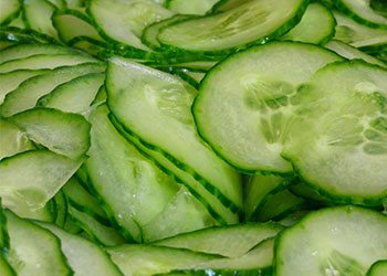 Cucumber-skin-tightening-home-remedies