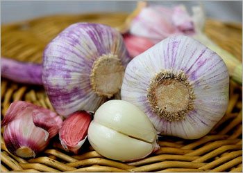 Garlic-home-remedies