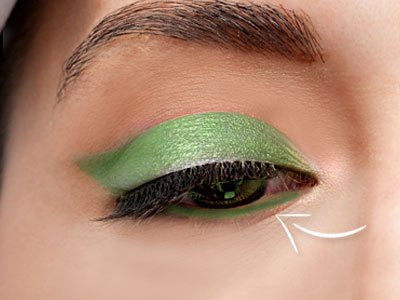 Green Shadow For Lower Eye