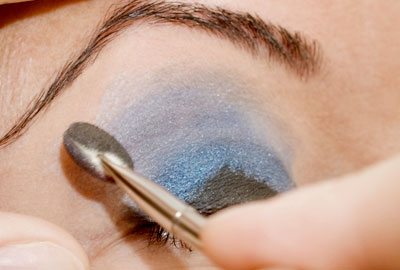 Applying Eyeshadow